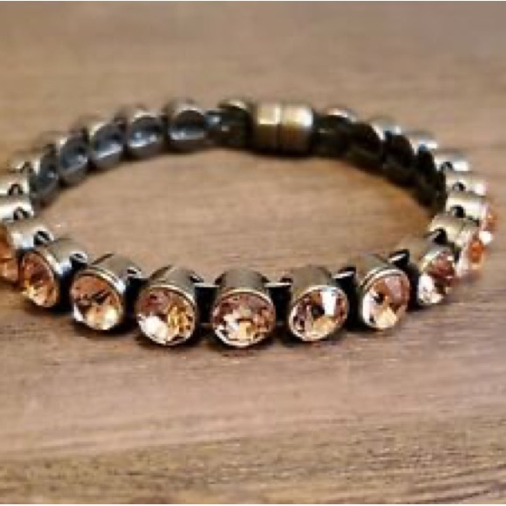 Plunder antique gold Kayson bangle